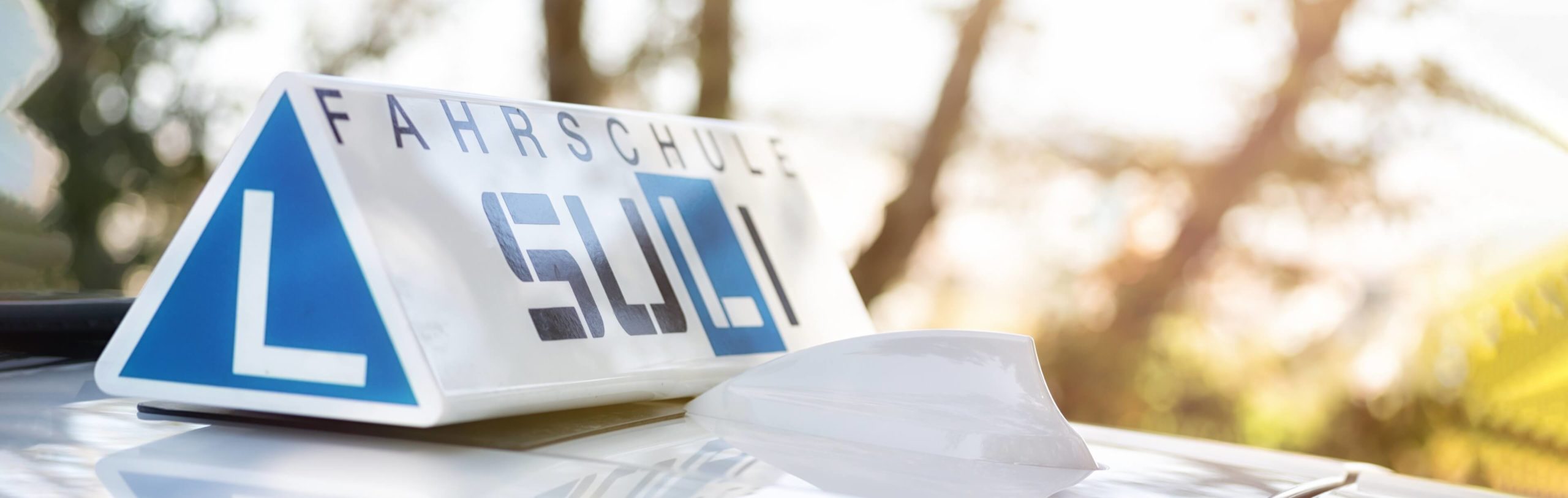 Kontaktaufnahme zur Fahrschule SULI