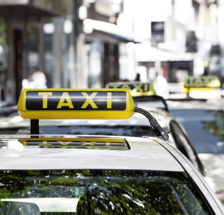 Fahrschule SULI – Taxi-Prüfungsvorbereitung für deinen Erfolg