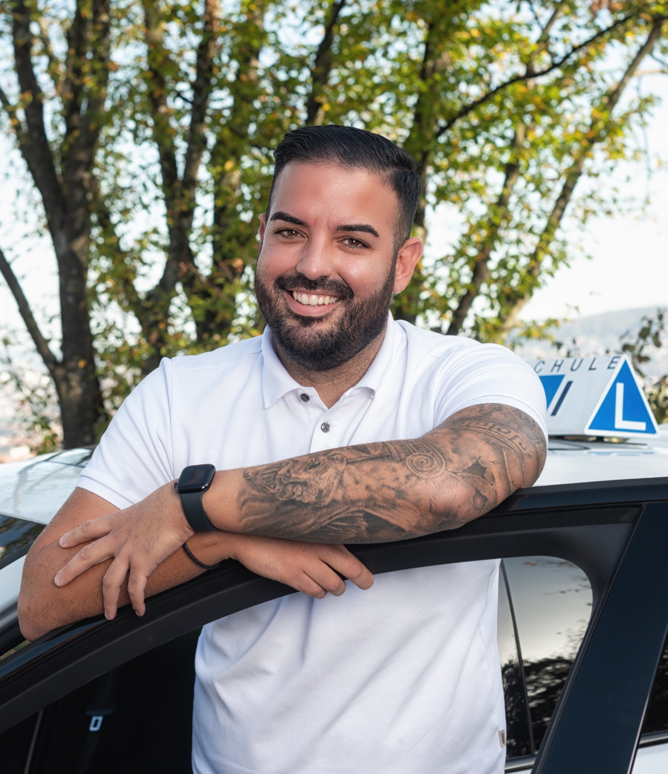 Cristo, Fahrlehrer in Zürich bei Fahrschule SULI – Dein kompetenter Ansprechpartner für Fahrstunden