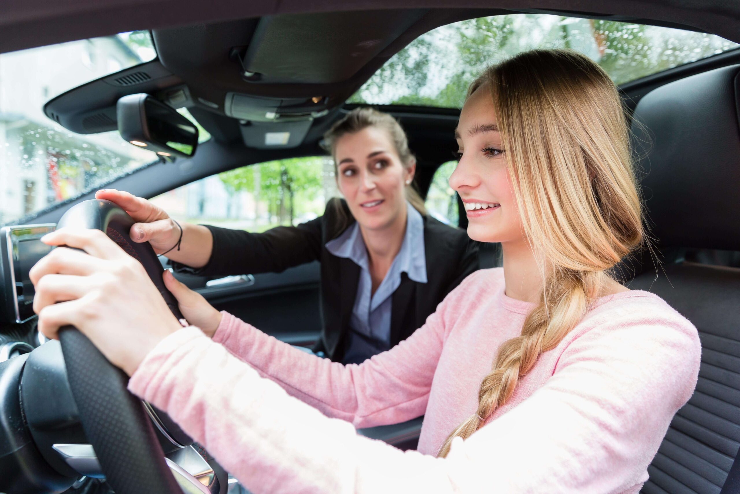 Meistere deine Fahrprüfung: Top Tipps für SULI Fahrschüler